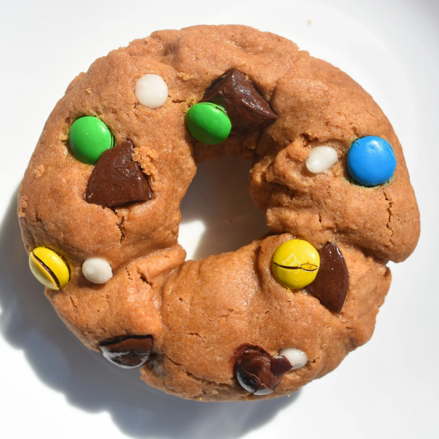 ✨ These fresh-baked, ooey gooey OCookieOs ⭐️🍩 Best Seller Bundle – Gluten-Free & Protein Cookie-Donuts 🍩⭐️
Four of our most-loved treats, packed with flavor AND protein!

Includes:
🍪 OChippyO – Chocolate Chip Cookie-Donut
• Gluten-Free + Vegan 🌱
• 11g Plant-Based Protein 💪
• Almond + Oat Flour blend
• Loaded with Enjoy Life® Dark + Semi-Sweet Chocolate Chips 🍫

🥜 PNB Monster Cookie-Donut
• Naturally Gluten-Free 🌾
• 16g Protein 💪
• Made with Bob’s Red Mill® Oat Flour
• Packed with Peanut Butter, Col